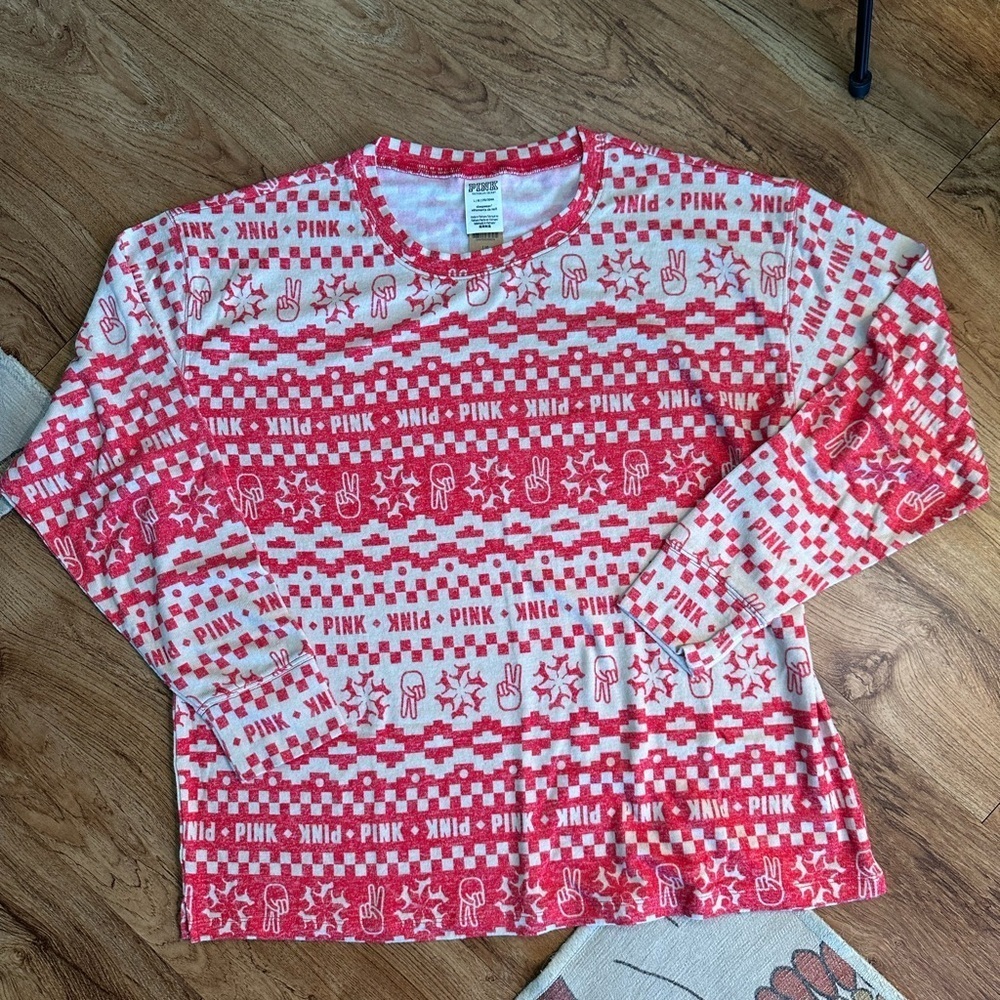NWT, PINK by Victoria’s Secret Long Sleeve Sleepwear Top. Size Large. Red/Cream